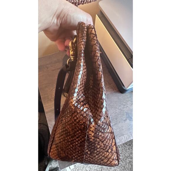 NWOT BRAHMIN SNAKESKIN EMBOSSED LEATHER 2 WAY HANDBAG - Picture 12 of 13
